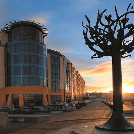 Radisson Blu Waterfront Hotel, Jersey Saint Helier Exterior photo